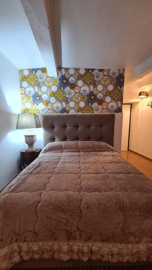 Hybris Campo De' Fiori Apartment Roma Exterior foto